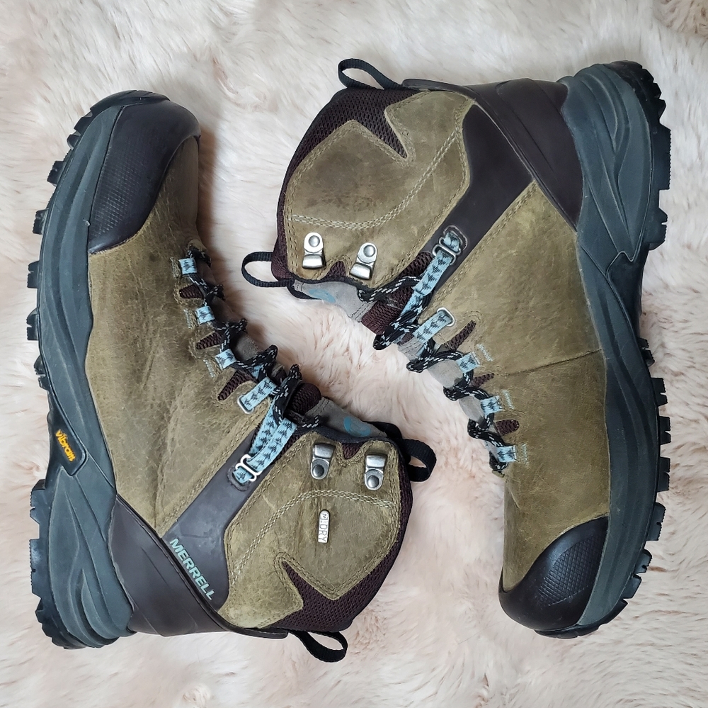 Merrell Women's Phaserbound Waterproof Backpacking Boot